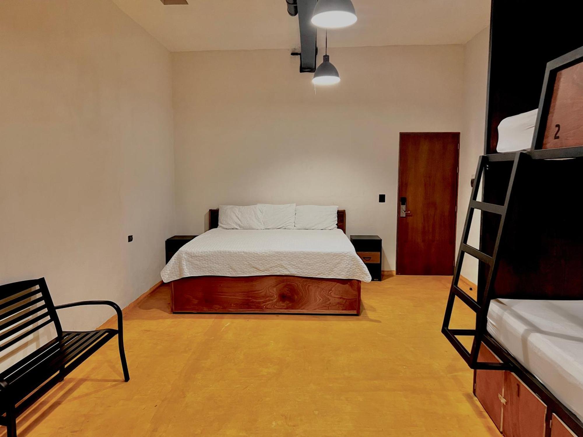 Caleta Hostel Rooftop & Pool كانكون المظهر الخارجي الصورة